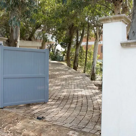 Δωμάτια σε οικογενειακή κατοικία Ca' De Mar *